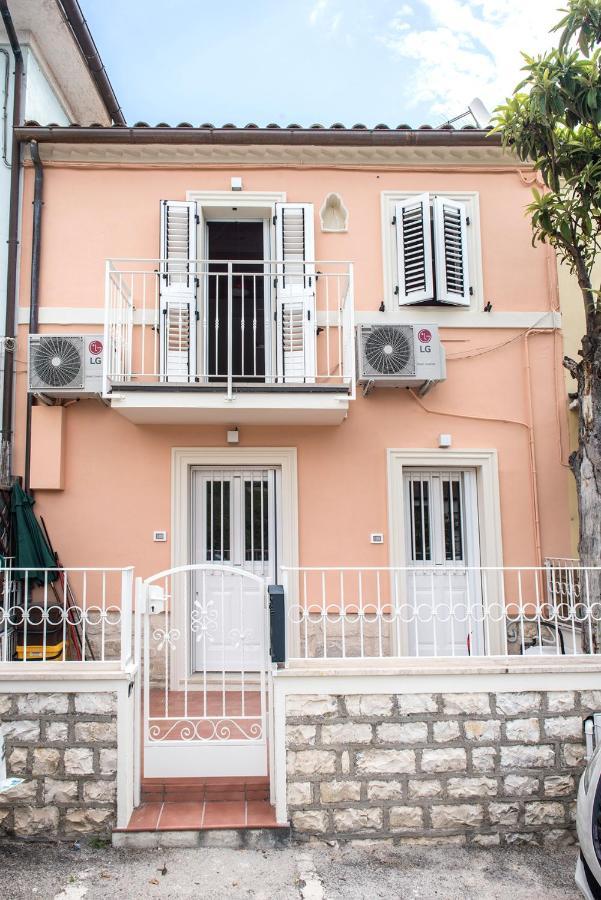S222 - Sirolo, Nuovissimo Bilocale In Villetta 1P Dış mekan fotoğraf